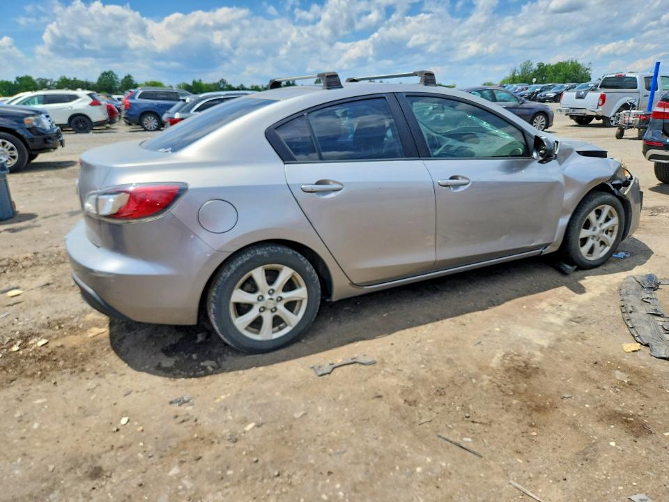 57939226 :رقم المزاد ، JM1BL1VG9B1401149 vin ، 2011 Mazda 3 مزاد بيع