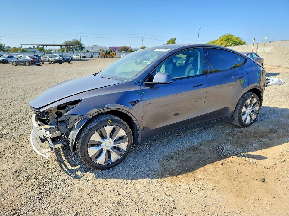 55896116 :رقم المزاد ، 7SAYGDED3PF962583 vin ، 2023 Tesla Model Y مزاد بيع