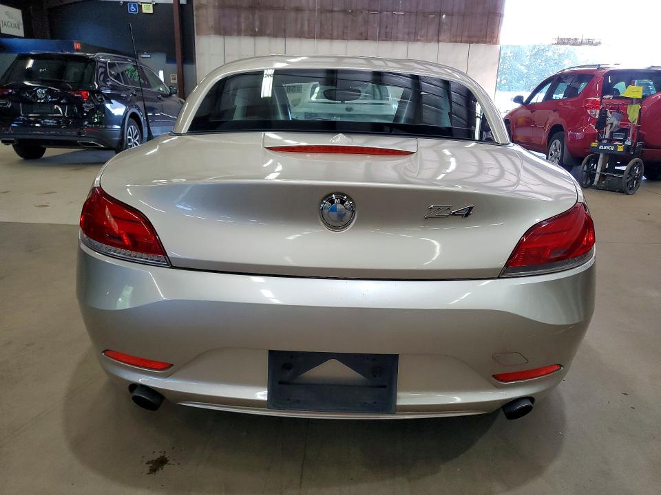 58786556 :رقم المزاد ، WBALM7C53BE382836 vin ، 2011 Bmw Z4 مزاد بيع