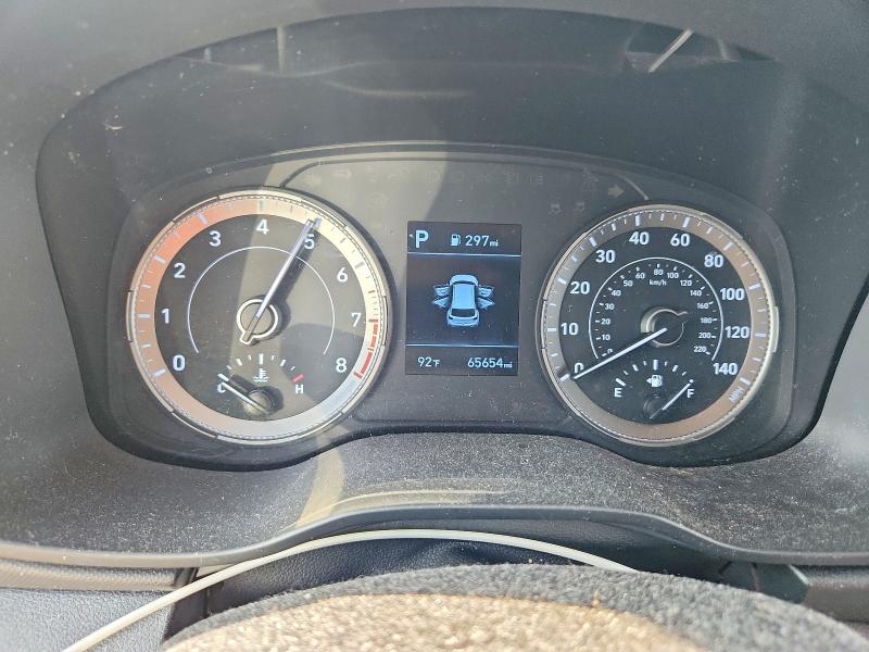 2020 Hyundai Venue მანქანა იყიდება აუქციონზე, vin: KMHRC8A31LU025195, აუქციონის ნომერი: 55560376