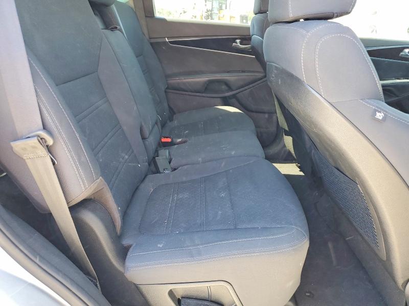 Продаж на аукціоні авто 2018 Kia Sorento, vin: 5XYPG4A32JG352731, номер лоту: 56128146