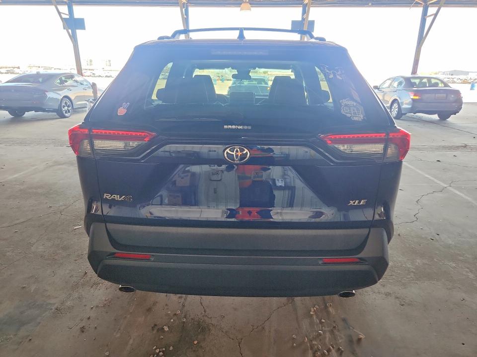 2021 Toyota Rav4 მანქანა იყიდება აუქციონზე, vin: 2T3W1RFV6MW144782, აუქციონის ნომერი: 59002706