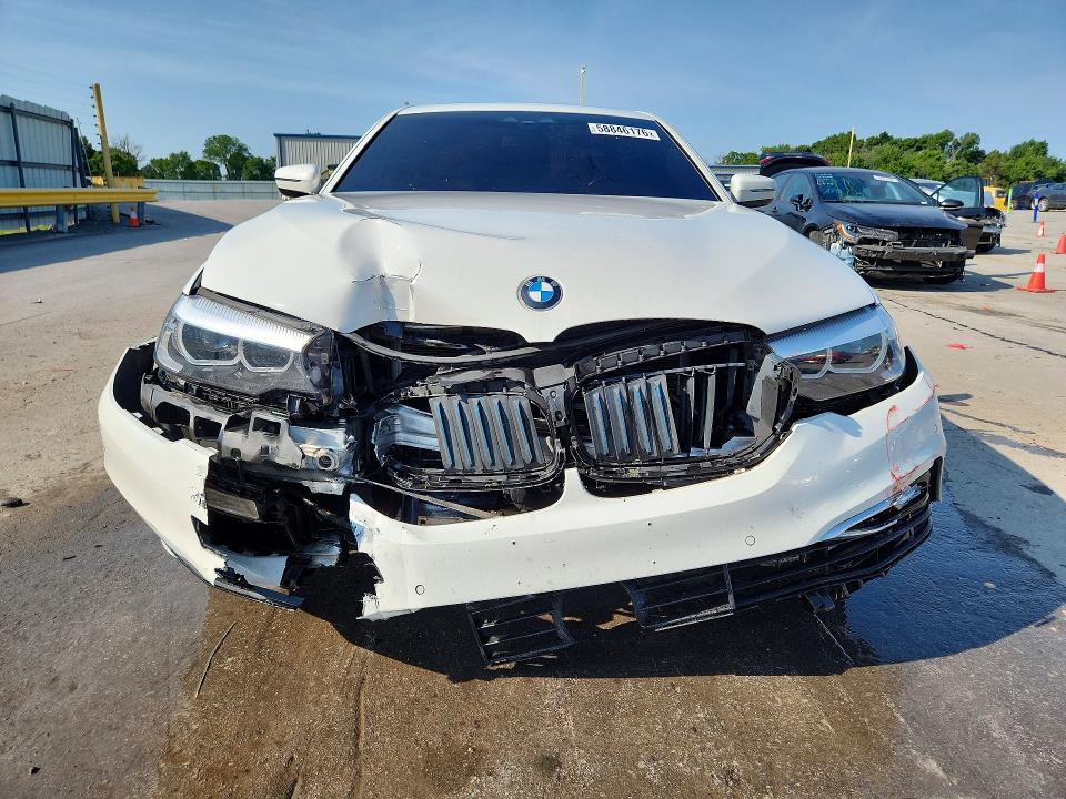 58846176 :رقم المزاد ، WBAJA9C56JB033908 vin ، 2018 Bmw 530e مزاد بيع