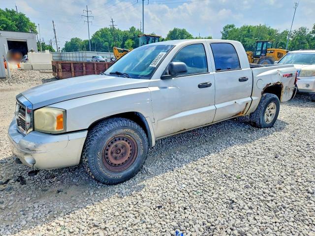 56999226 :رقم المزاد ، 1D7HW48N36S692802 vin ، 2006 Dodge Dakota مزاد بيع