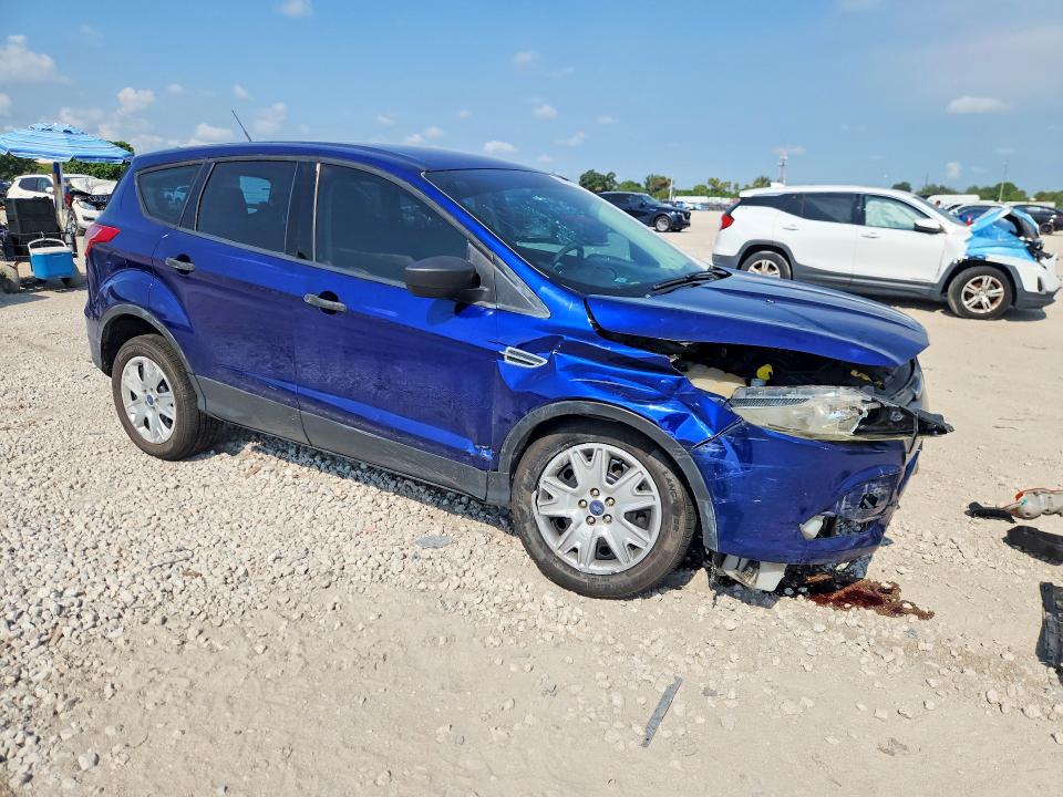 2014 Ford Escape მანქანა იყიდება აუქციონზე, vin: 1FMCU0F7XEUA42757, აუქციონის ნომერი: 58574416