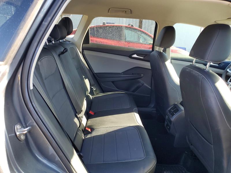 56312066 :رقم المزاد ، 3VVWX7B24NM026670 vin ، 2022 Volkswagen Taos مزاد بيع