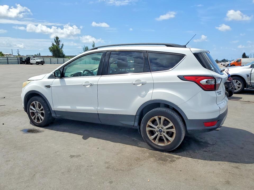 2017 Ford Escape მანქანა იყიდება აუქციონზე, vin: 1FMCU0G94HUA33119, აუქციონის ნომერი: 58071946