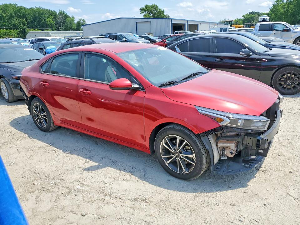 58974526 :رقم المزاد ، 3KPF24AD7PE574657 vin ، 2023 Kia Forte مزاد بيع