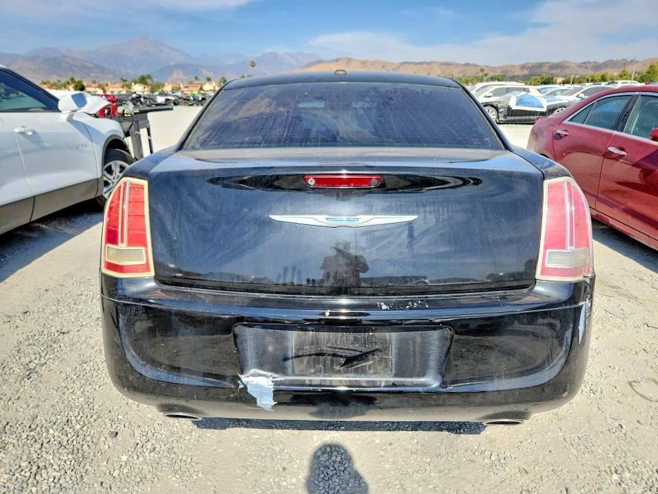 2013 Chrysler 300c მანქანა იყიდება აუქციონზე, vin: 2C3CCAEG5DH606433, აუქციონის ნომერი: 57065196