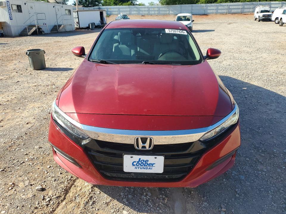 2018 Honda Accord მანქანა იყიდება აუქციონზე, vin: 1HGCV1F10JA162860, აუქციონის ნომერი: 57557426