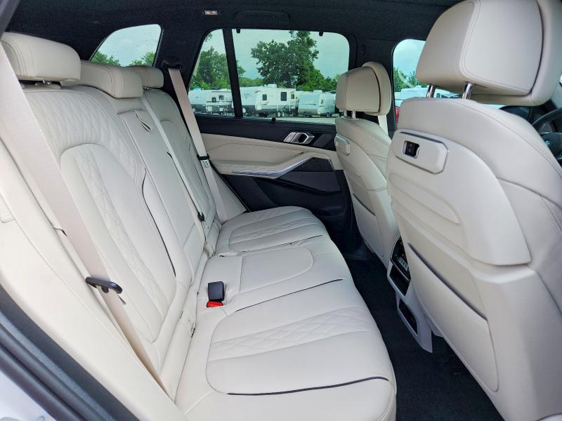 56807086 :رقم المزاد ، 5UX33EU08T9342466 vin ، 2026 Bmw X5 مزاد بيع