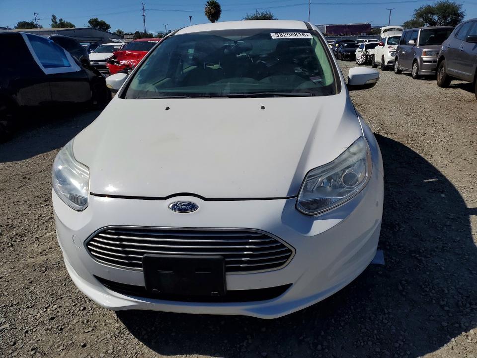 2017 Ford Focus მანქანა იყიდება აუქციონზე, vin: 1FADP3R49HL224520, აუქციონის ნომერი: 58296816