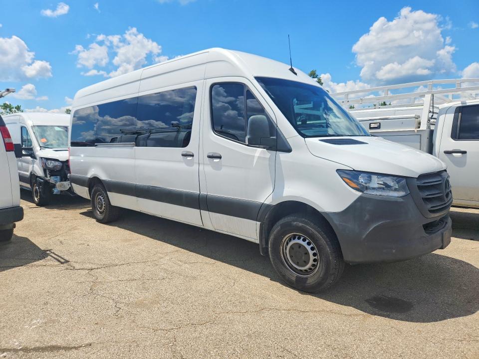 Продажа на аукционе авто 2020 Mercedes-benz Sprinter, vin: W1W40CHY7LT025742, номер лота: 57887826