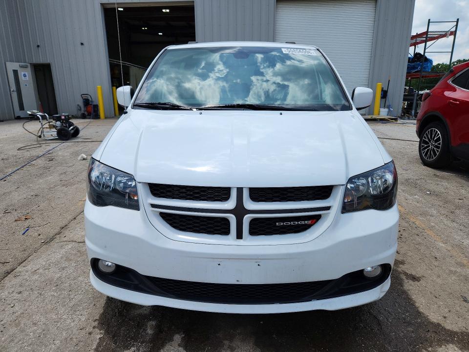 55856596 :رقم المزاد ، 2C4RDGEG8KR749955 vin ، 2019 Dodge Grand Caravan مزاد بيع