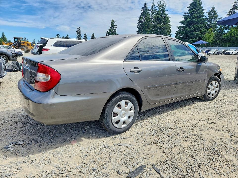2004 Toyota Camry მანქანა იყიდება აუქციონზე, vin: JTDBE32K340297653, აუქციონის ნომერი: 57434176