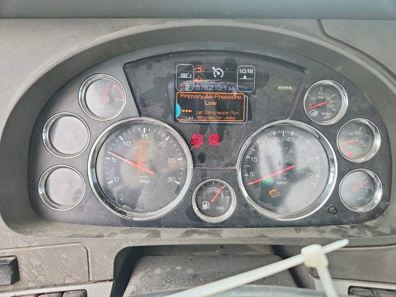 59105806 :رقم المزاد ، 1XKZDP9XXHJ168596 vin ، 2017 Kenworth Construction مزاد بيع