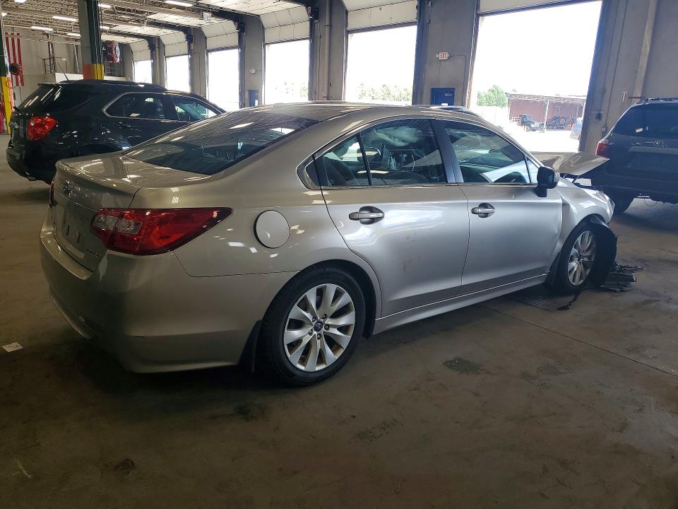 58685486 :رقم المزاد ، 4S3BNBD64F3071617 vin ، 2015 Subaru Legacy مزاد بيع