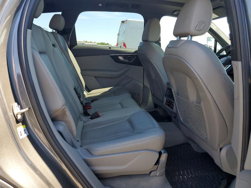 56673666 :رقم المزاد ، WA1LXAF75LD004555 vin ، 2020 Audi Q7 مزاد بيع