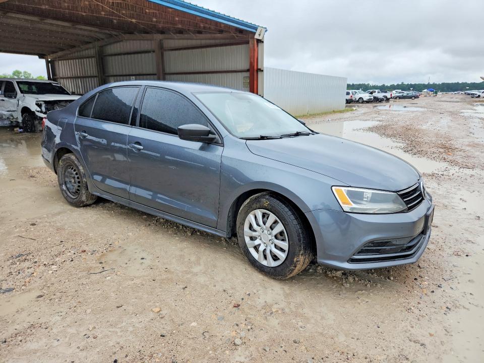 56158126 :رقم المزاد ، 3VW267AJ9GM276317 vin ، 2016 Volkswagen Jetta مزاد بيع