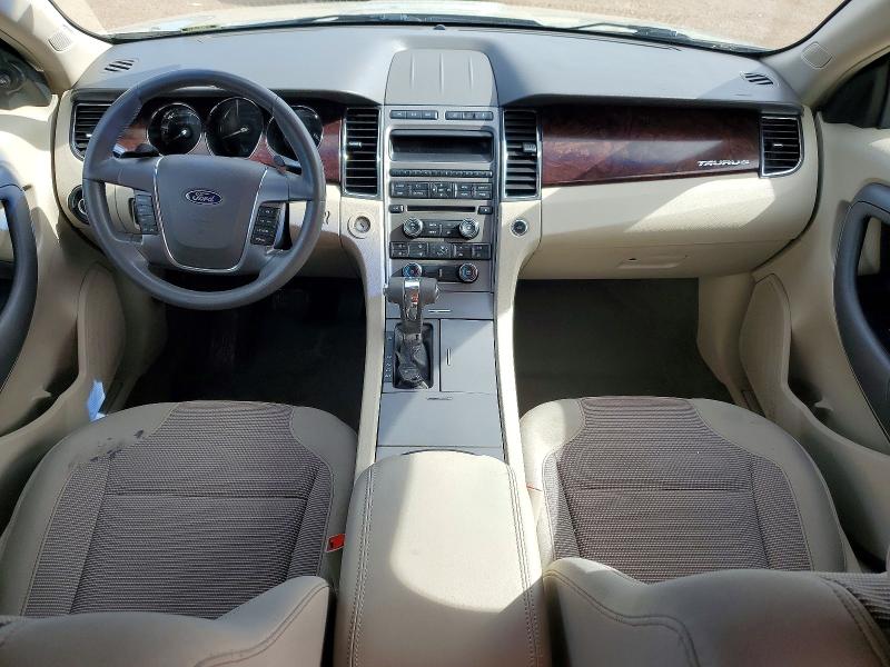 56440606 :رقم المزاد ، 1FAHP2HW0AG137232 vin ، 2010 Ford Taurus مزاد بيع