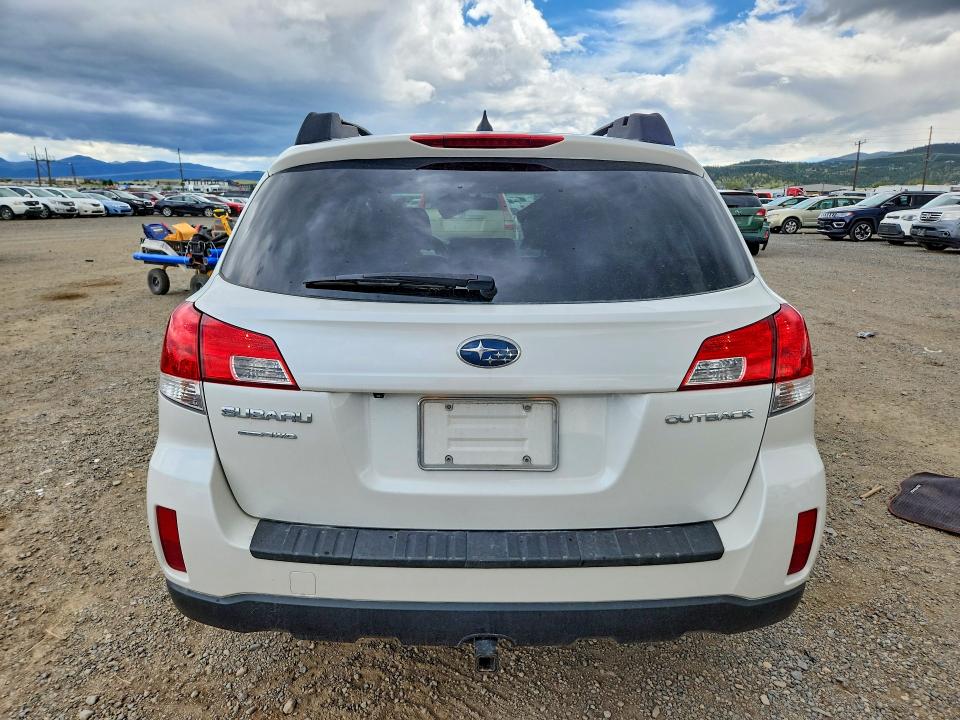 2013 Subaru Outback მანქანა იყიდება აუქციონზე, vin: 4S4BRCSC2D3317947, აუქციონის ნომერი: 56566356