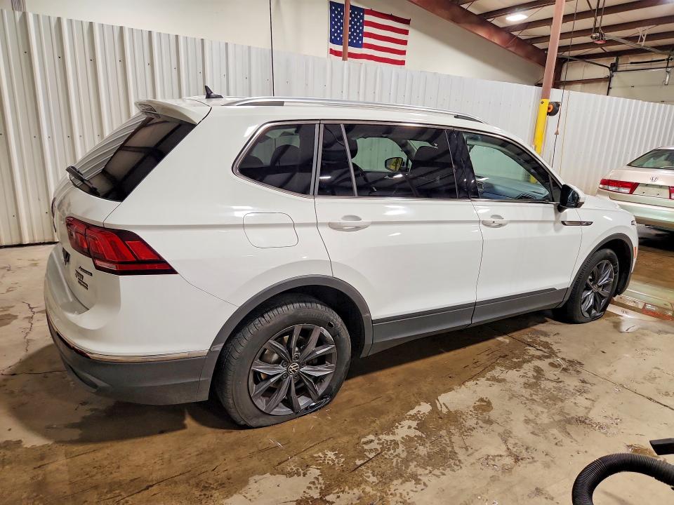 Продаж на аукціоні авто 2022 Volkswagen Tiguan, vin: 3VV2B7AX9NM091802, номер лоту: 57494586