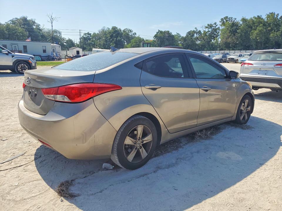 2013 Hyundai Elantra მანქანა იყიდება აუქციონზე, vin: 5NPDH4AE5DH448108, აუქციონის ნომერი: 58705596
