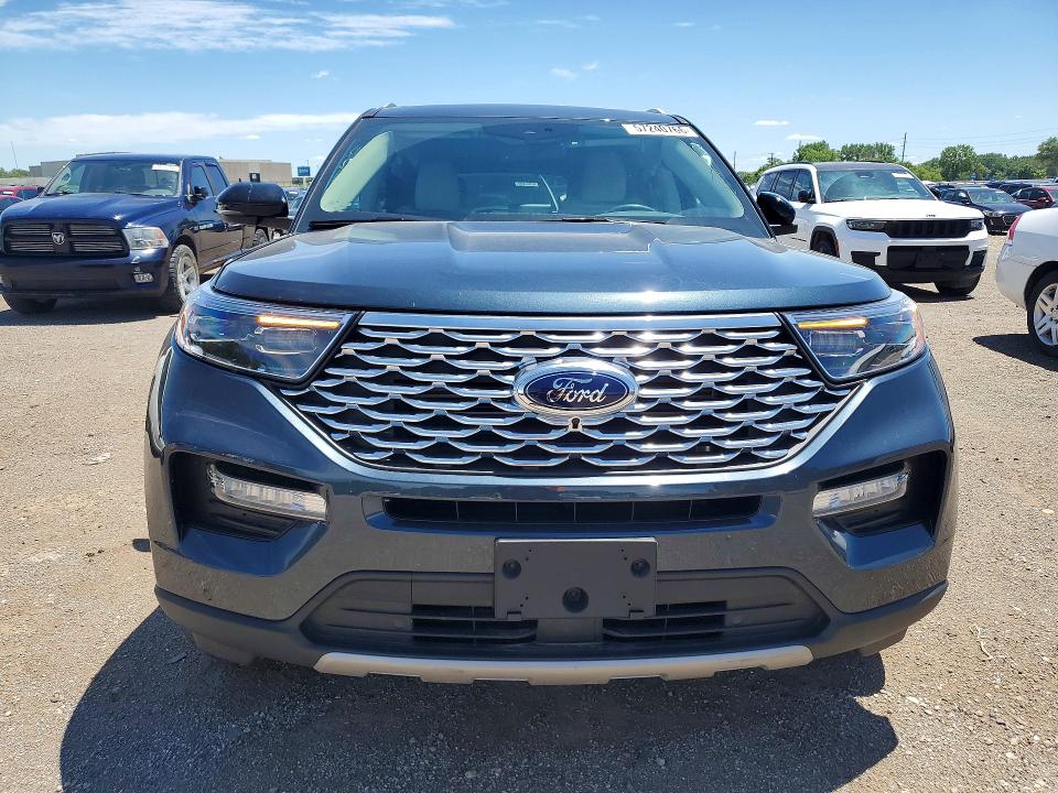 57240766 :رقم المزاد ، 1FM5K8HC4NGA70897 vin ، 2022 Ford Explorer مزاد بيع