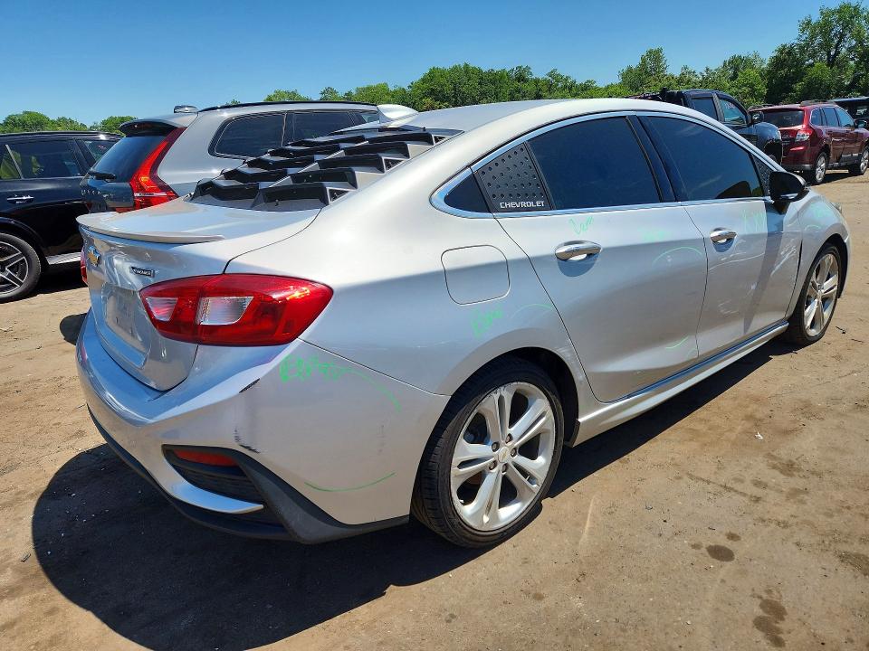 2016 Chevrolet Cruze მანქანა იყიდება აუქციონზე, vin: 1G1BG5SM2G7268415, აუქციონის ნომერი: 56140776