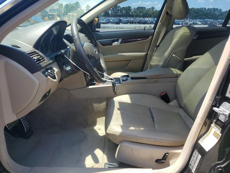 2010 Mercedes-benz C მანქანა იყიდება აუქციონზე, vin: WDDGF8BB7AR126885, აუქციონის ნომერი: 55643316
