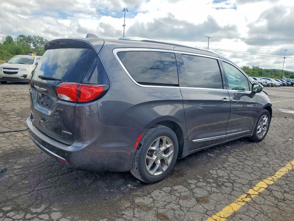 Продажа на аукционе авто 2019 Chrysler Pacifica, vin: 2C4RC1GG3KR597810, номер лота: 57838116