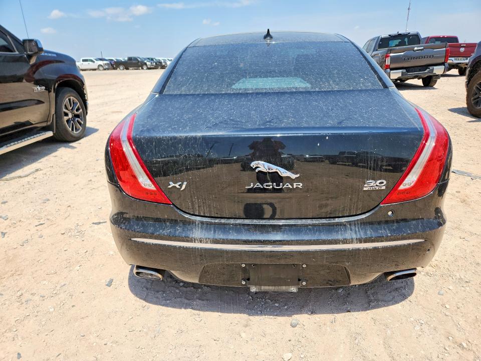 Продаж на аукціоні авто 2015 Jaguar Xj, vin: SAJWJ1CDXF8V79327, номер лоту: 58235536