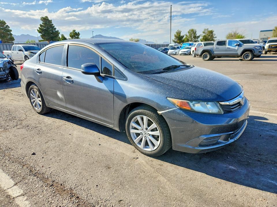 58605336 :رقم المزاد ، 19XFB2F85CE050028 vin ، 2012 Honda Civic مزاد بيع