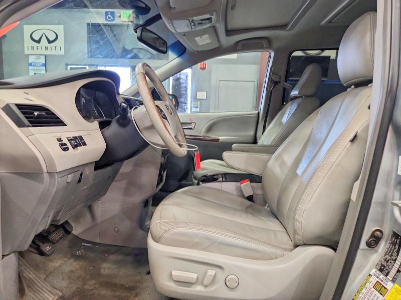 58784856 :رقم المزاد ، 5TDDK3DC0ES090711 vin ، 2014 Toyota Sienna مزاد بيع