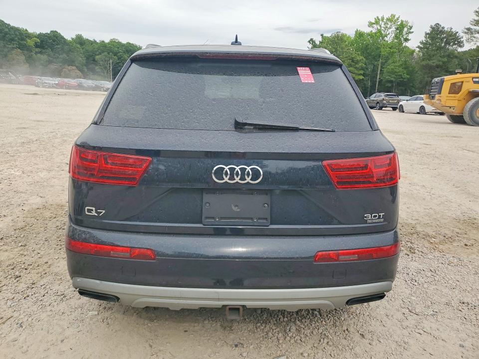 Продажа на аукционе авто 2017 Audi Q7, vin: WA1LABF76HD040012, номер лота: 57517896