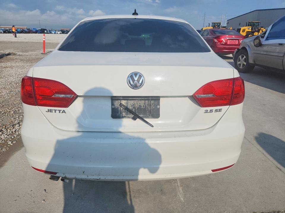 Продажа на аукционе авто 2013 Volkswagen Jetta, vin: 3VWDP7AJ6DM398621, номер лота: 57899186