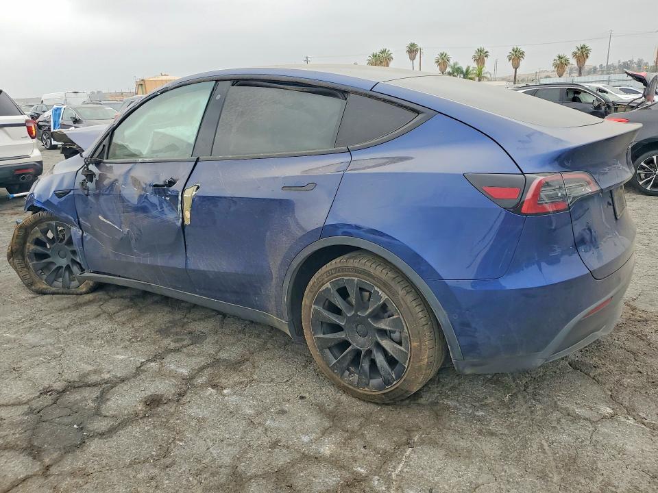 58127856 :رقم المزاد ، 5YJYGDEE6LF058131 vin ، 2020 Tesla Model Y مزاد بيع