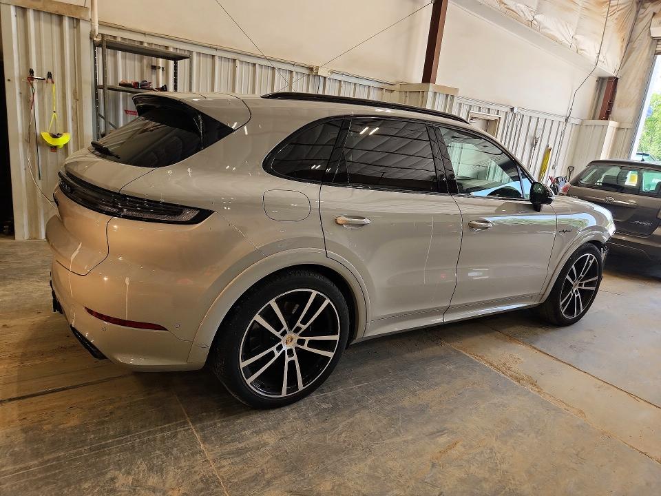 Продаж на аукціоні авто 2024 Porsche Cayenne, vin: WP1AM2AY4RDA48257, номер лоту: 59129926