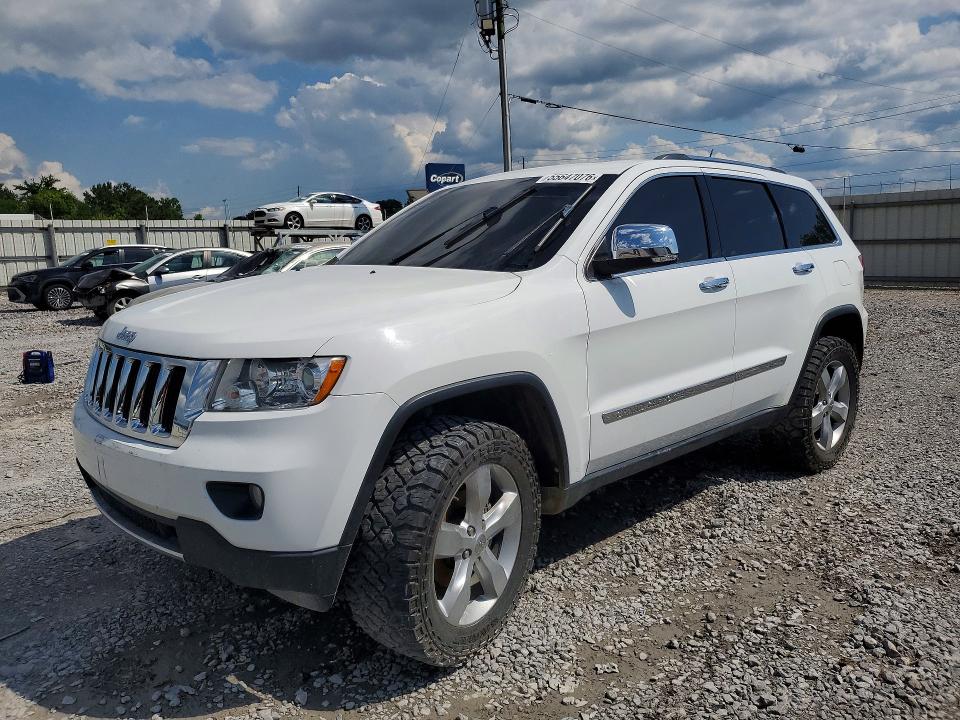 2013 Jeep Grand Cherokee მანქანა იყიდება აუქციონზე, vin: 1C4RJEBT5DC526735, აუქციონის ნომერი: 55647076