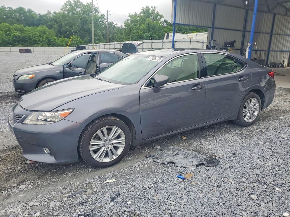55668776 :رقم المزاد ، JTHBK1GG0D2067783 vin ، 2013 Lexus Es مزاد بيع