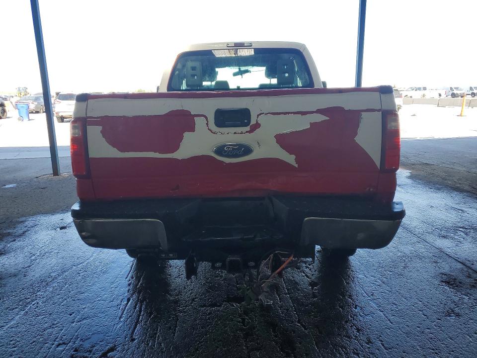 57410146 :رقم المزاد ، 1FT7X2B68FEC90961 vin ، 2015 Ford F250 مزاد بيع