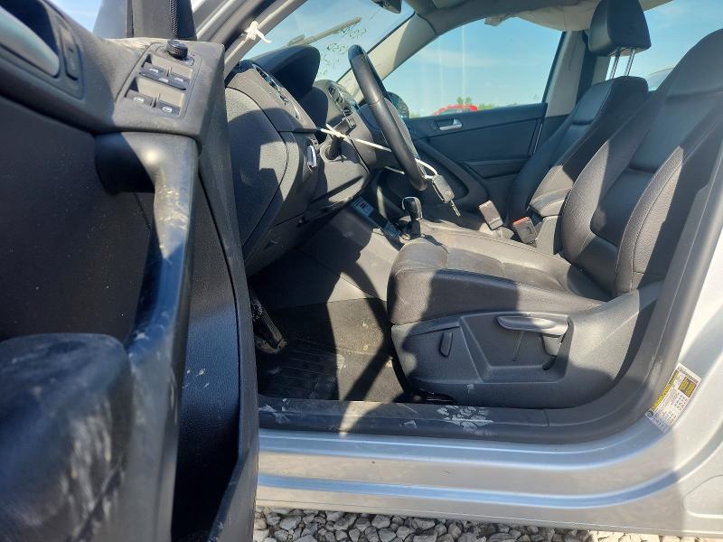 Продажа на аукционе авто 2016 Volkswagen Tiguan, vin: WVGBV7AX1GW024941, номер лота: 55883116