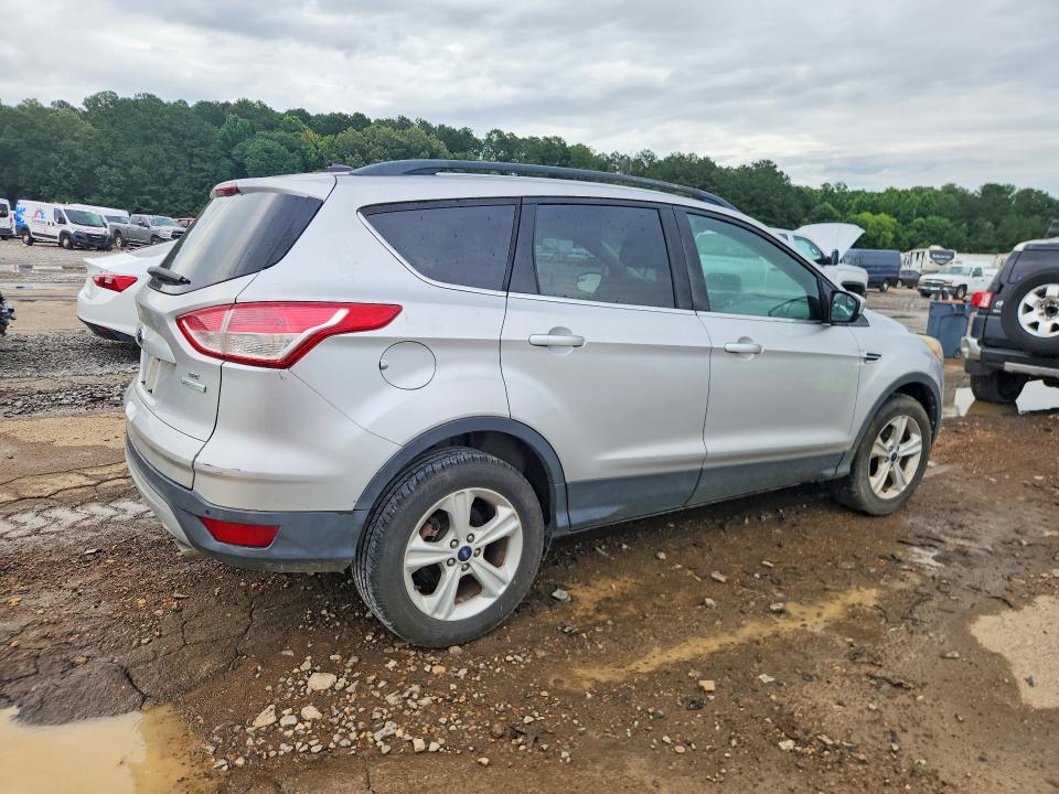 2014 Ford Escape მანქანა იყიდება აუქციონზე, vin: 1FMCU0GX9EUC49509, აუქციონის ნომერი: 58555656
