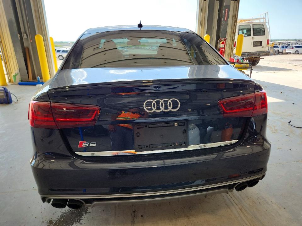 57032766 :رقم المزاد ، WAUFFAFCXHN019344 vin ، 2017 Audi S6 مزاد بيع