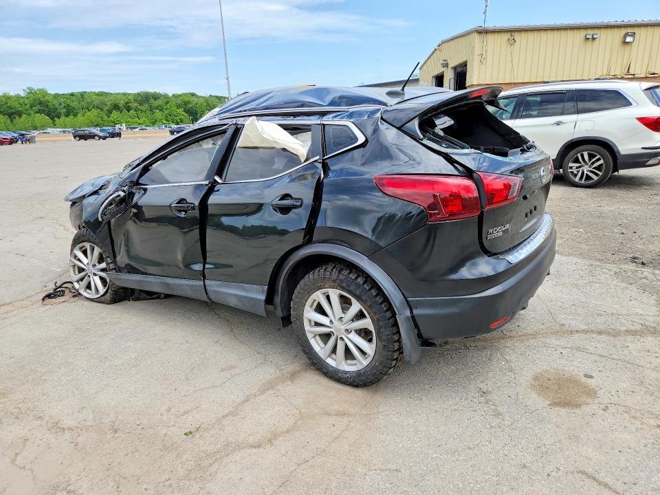 56893886 :رقم المزاد ، JN1BJ1CRXJW210791 vin ، 2018 Nissan Rogue Sport مزاد بيع
