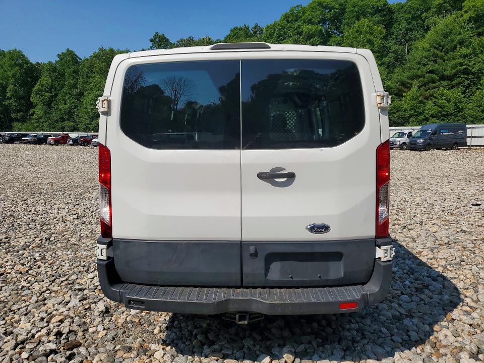 55946716 :رقم المزاد ، 1FTYR1ZM0GKA69483 vin ، 2016 Ford Transit مزاد بيع