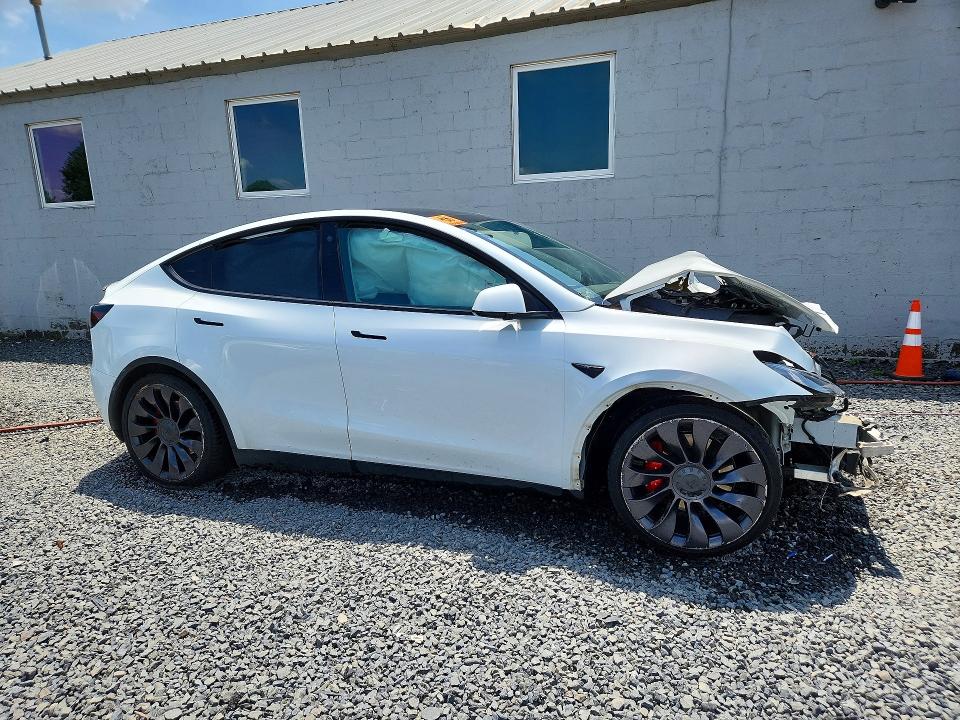 Продажа на аукционе авто 2022 Tesla Model Y, vin: 7SAYGDEF5NF308747, номер лота: 57138836