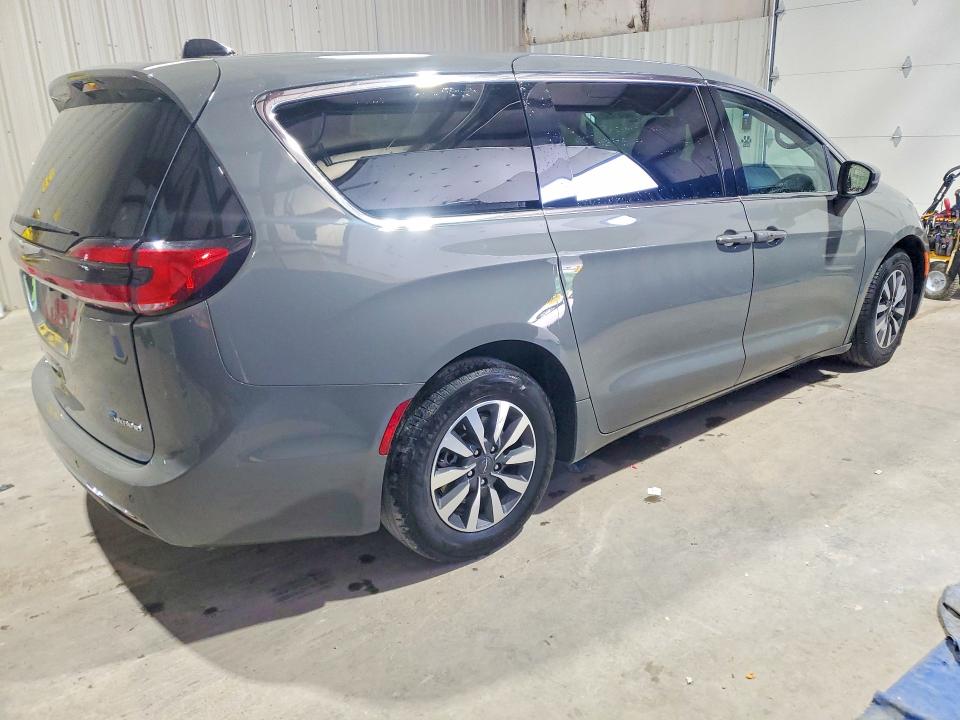 Продажа на аукционе авто 2023 Chrysler Pacifica, vin: 2C4RC1L75PR618038, номер лота: 58364896