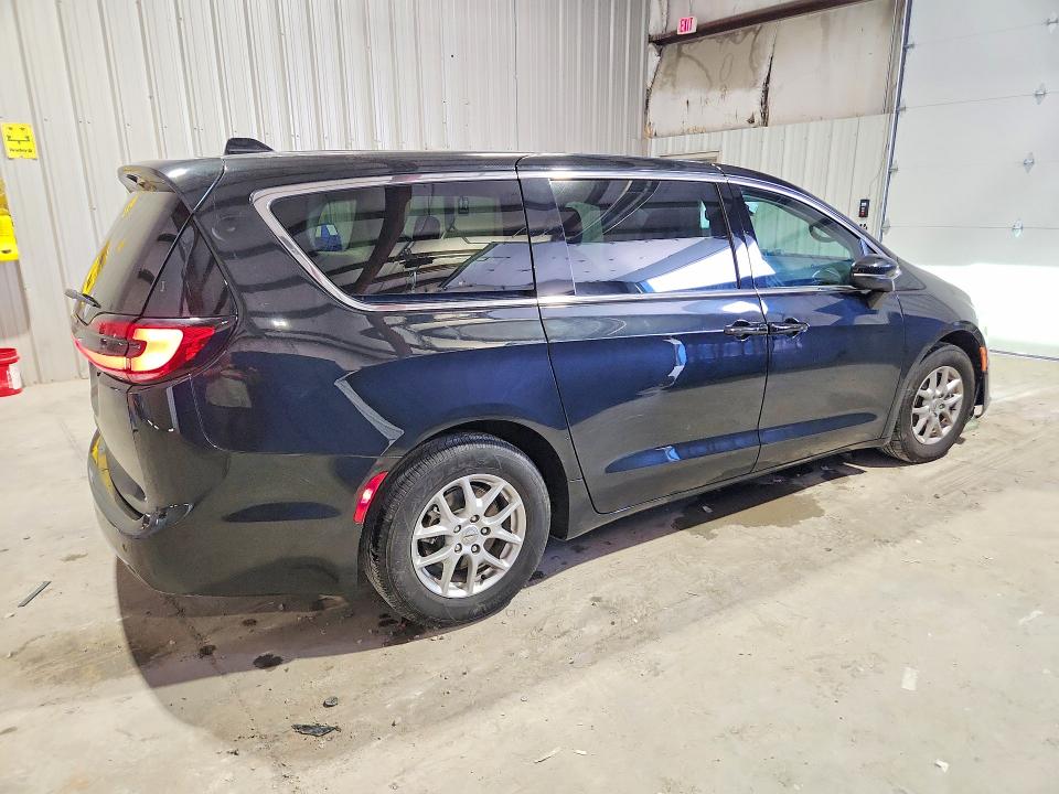 2023 Chrysler Pacifica მანქანა იყიდება აუქციონზე, vin: 2C4RC1BG5PR623368, აუქციონის ნომერი: 56492156