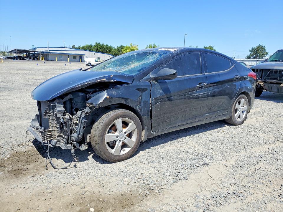 55584776 :رقم المزاد ، KMHDH4AE2DU972317 vin ، 2013 Hyundai Elantra مزاد بيع